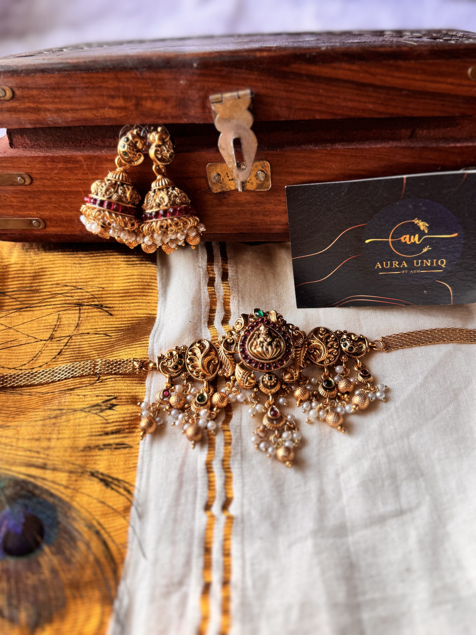 Laxmi nagas chocker (AUCH6236)